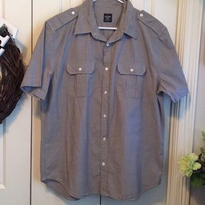 Men’s Buttoned Down 2 Buttoned Pocket Shirt